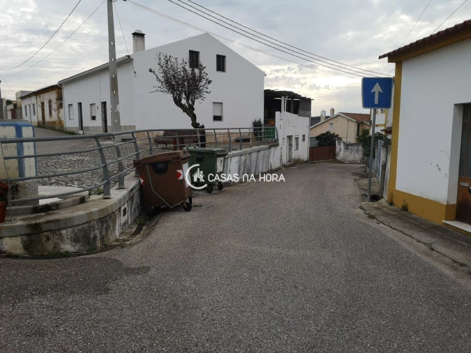 Moradia T4 para Venda em Tramagal Foto 16