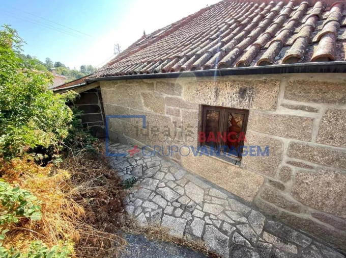 Quinta T5 para Venda em Telões Foto 4