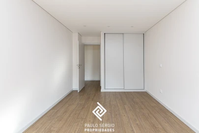 Apartamento T3 para Venda em Cedofeita, Santo Ildefonso, Sé, Miragaia, São Nicolau e Vitória