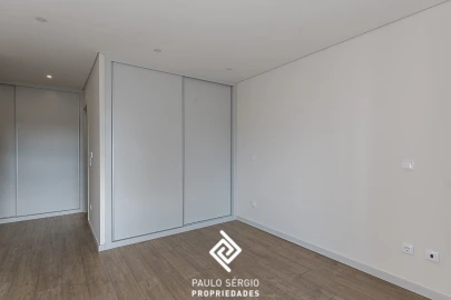 Apartamento T3 para Venda em Cedofeita, Santo Ildefonso, Sé, Miragaia, São Nicolau e Vitória