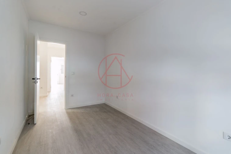 Apartamento T2 para Venda em Alto do Seixalinho, Santo André e Verderena Foto 26