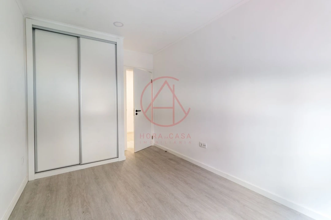 Apartamento T2 para Venda em Alto do Seixalinho, Santo André e Verderena Foto 24