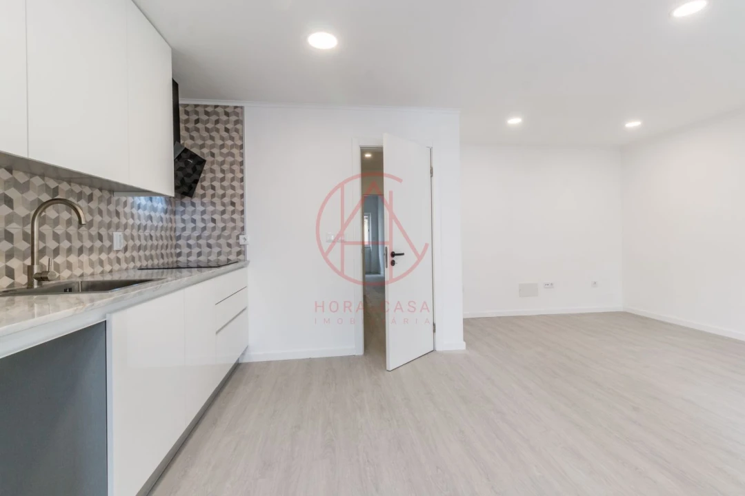 Apartamento T2 para Venda em Alto do Seixalinho, Santo André e Verderena Foto 17