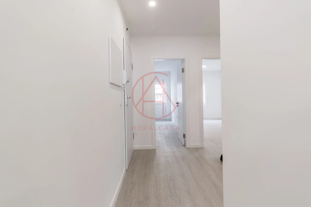 Apartamento T2 para Venda em Alto do Seixalinho, Santo André e Verderena Foto 29