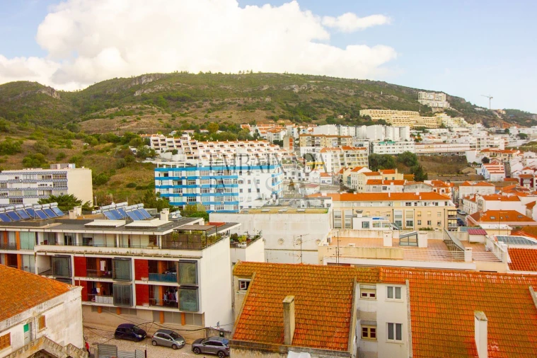Apartamento T2 para Venda em Sesimbra (Santiago) Foto 1