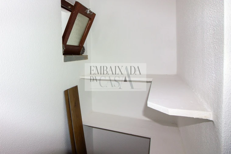 Apartamento T2 para Venda em Sesimbra (Santiago) Foto 7