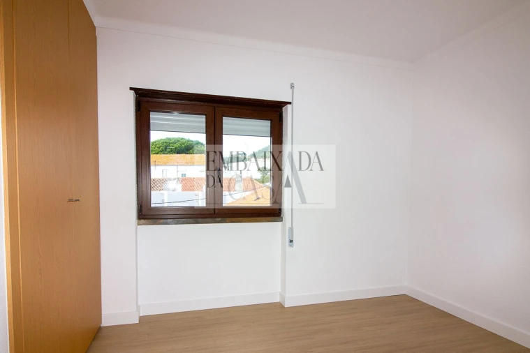 Apartamento T2 para Venda em Sesimbra (Santiago) Foto 15