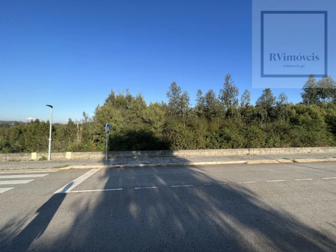 Terreno para Venda em Arcozelo Foto 19