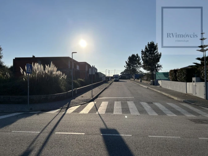 Terreno para Venda em Arcozelo Foto 16