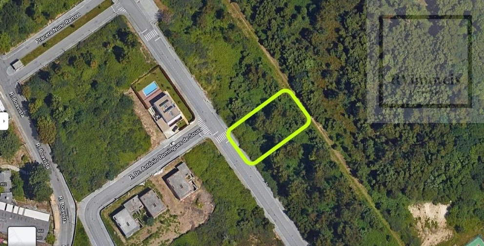 Terreno para Venda em Arcozelo Foto 9