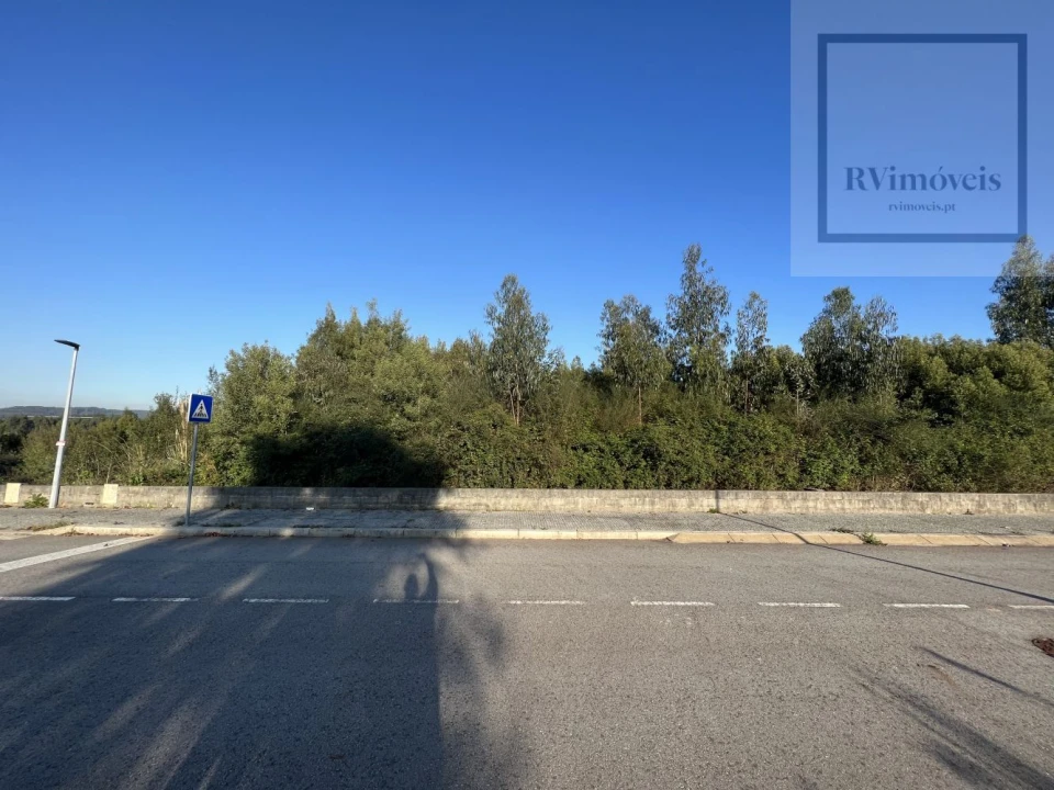 Terreno para Venda em Arcozelo Foto 20