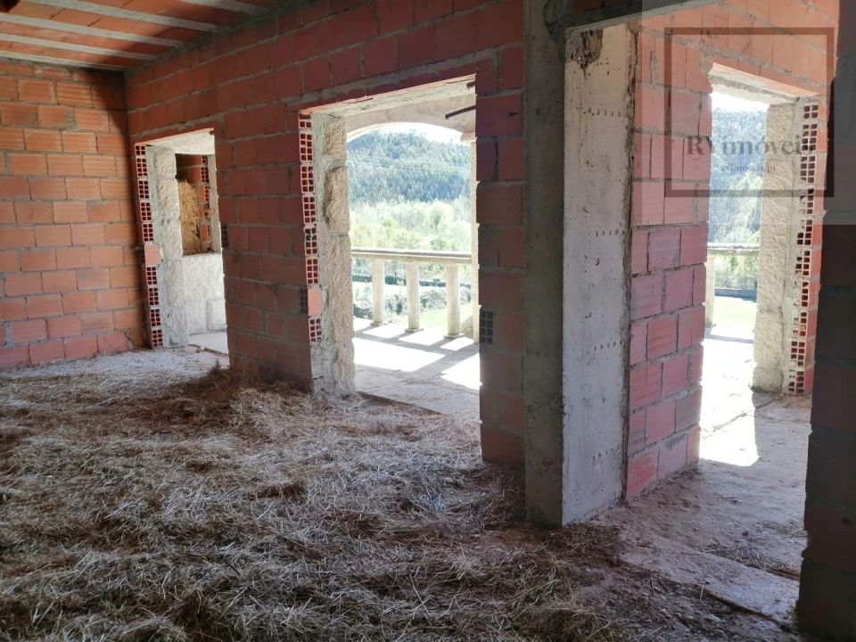 Moradia T0 para Venda em Arouca e Burgo Foto 20