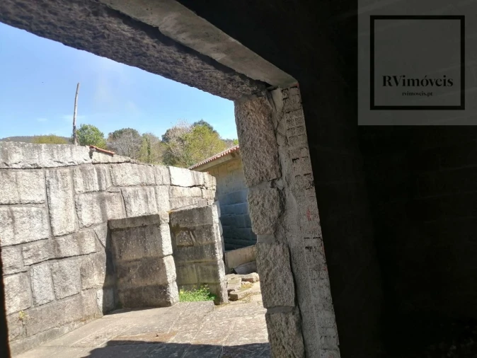 Moradia T0 para Venda em Arouca e Burgo Foto 16