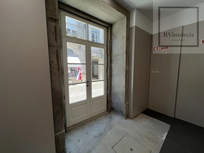 Apartamento T1 para Arrendamento em Santa Maria Maior e Monserrate e Meadela Foto 2