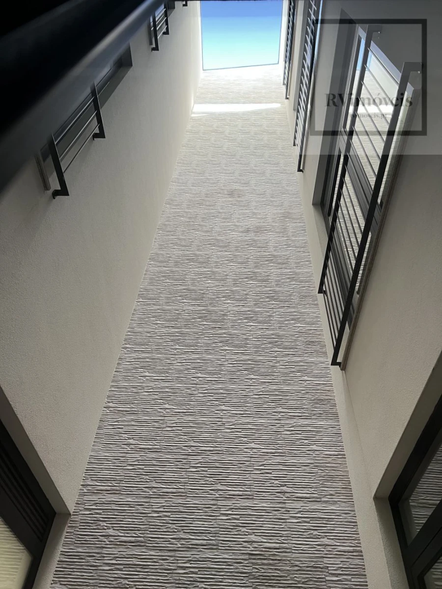 Apartamento T1 para Arrendamento em Santa Maria Maior e Monserrate e Meadela Foto 5