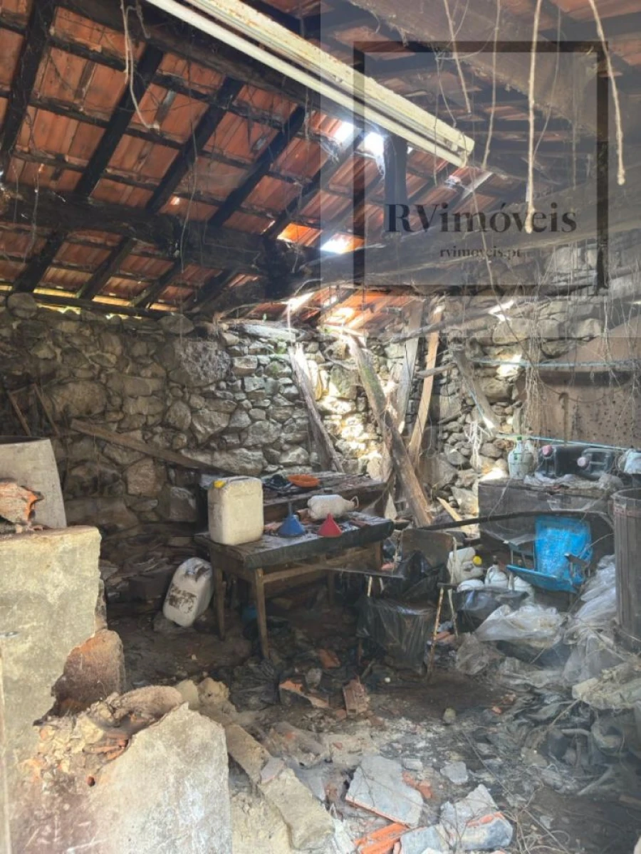 Moradia T5 para Venda em Covas Foto 12