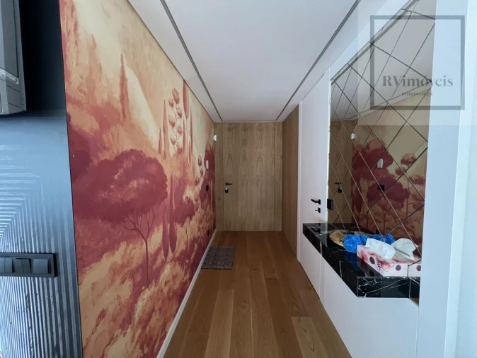 Moradia T3 para Venda em Alvarães Foto 4