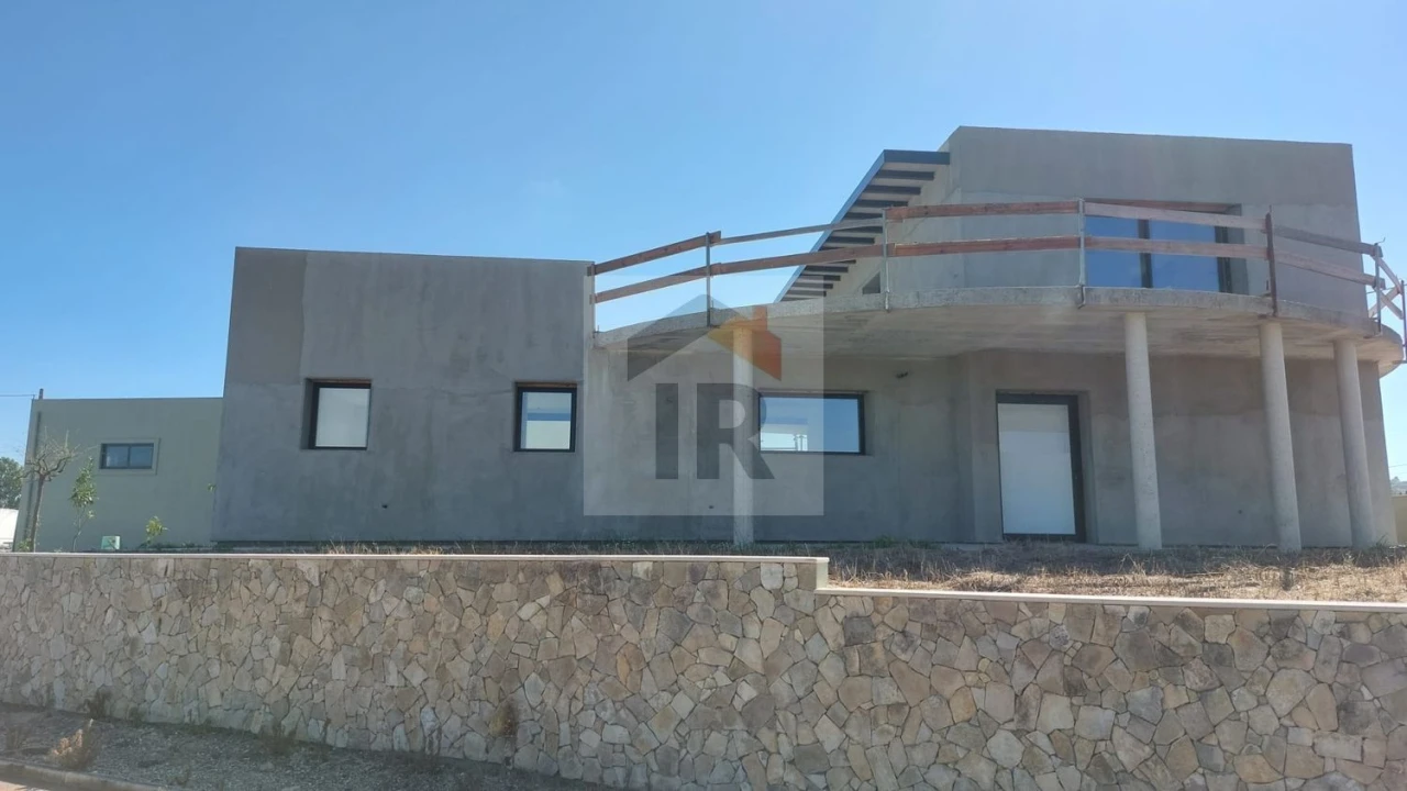 Moradia T3 para Venda em Caldas da Rainha - Santo Onofre e Serra do Bouro Foto 6