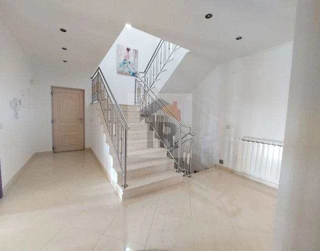 Moradia T5 para Venda em Tornada e Salir do Porto Foto 13