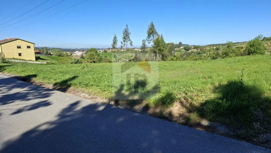 Terreno para Venda em Alvorninha Foto 4