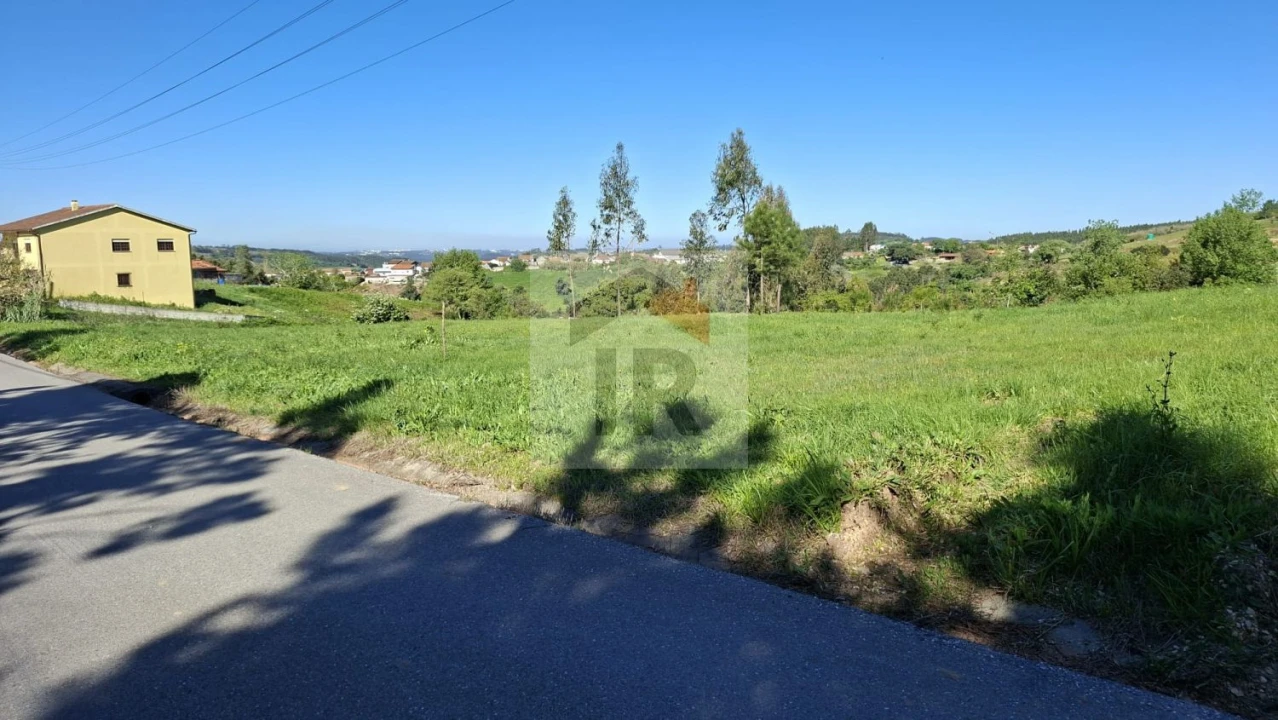 Terreno para Venda em Alvorninha Foto 7