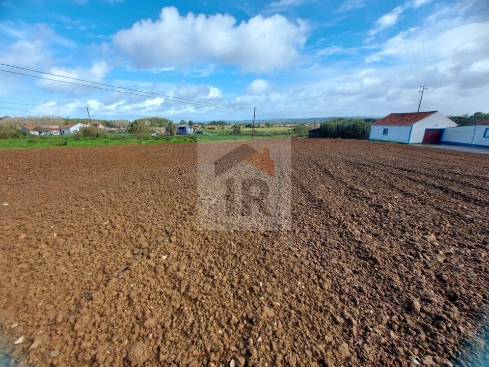Terreno para Venda em Caldas da Rainha - Santo Onofre e Serra do Bouro Foto 2