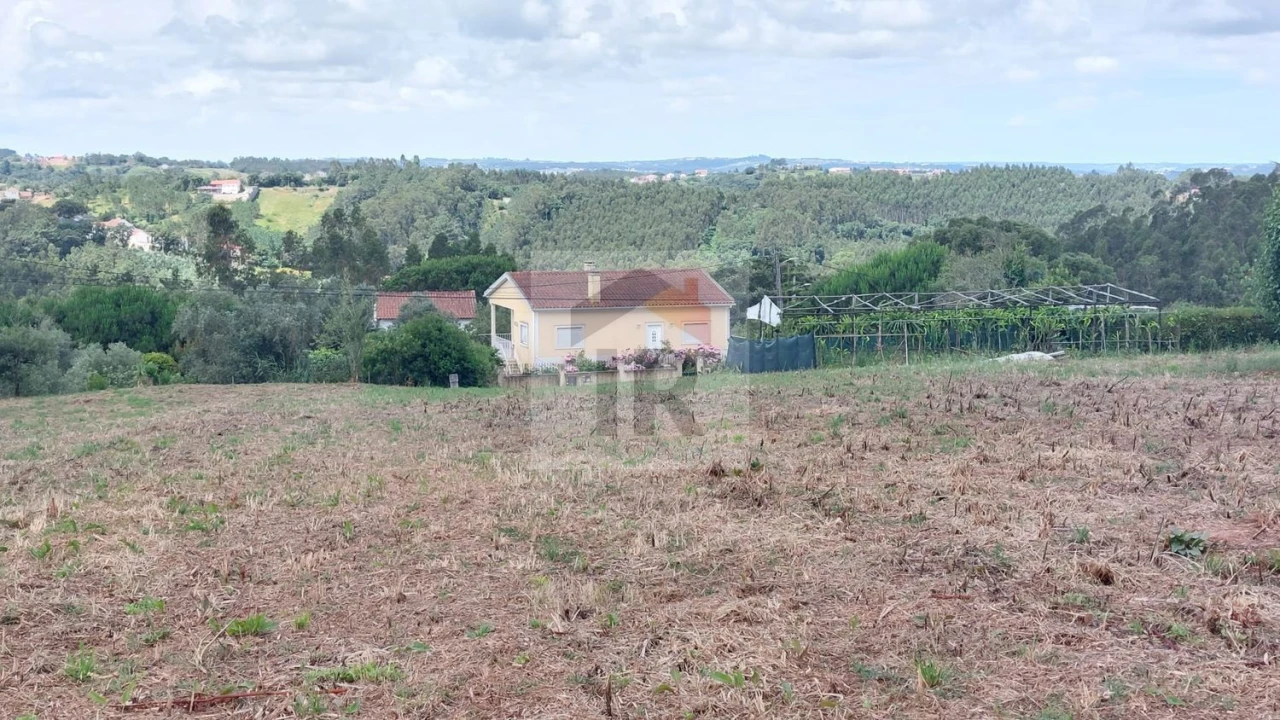 Terreno para Venda em Alvorninha Foto 9