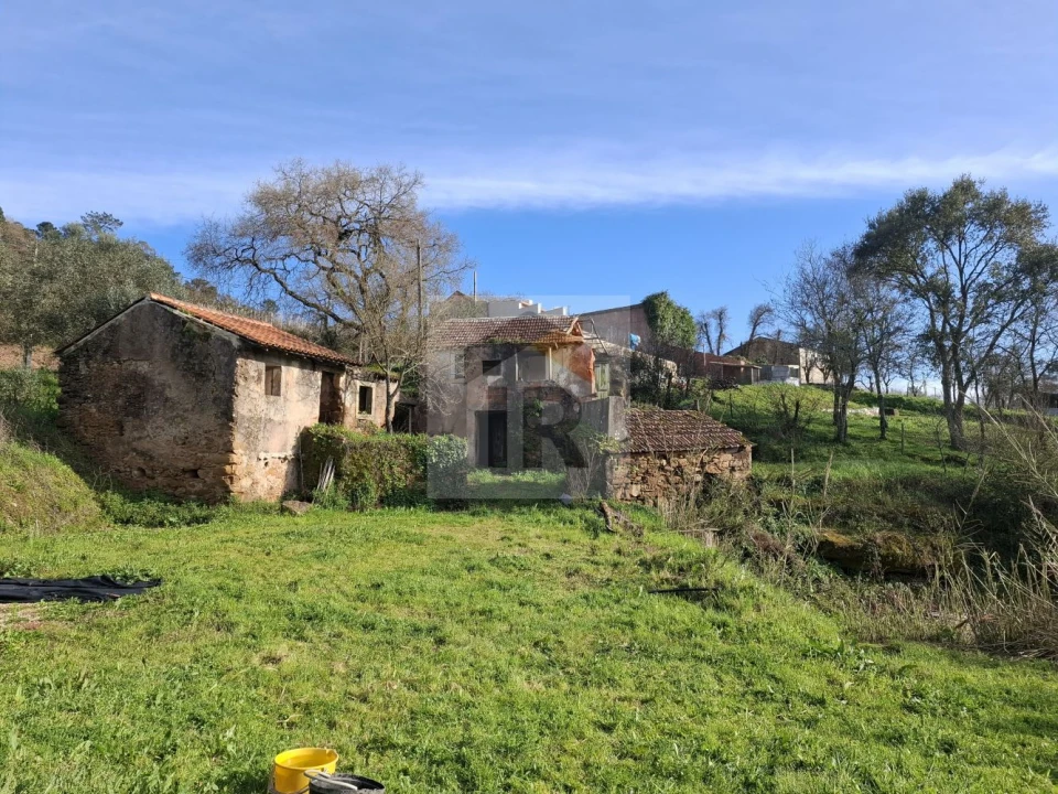 Quinta T3 para Venda em Evora de Alcobaça Foto 4