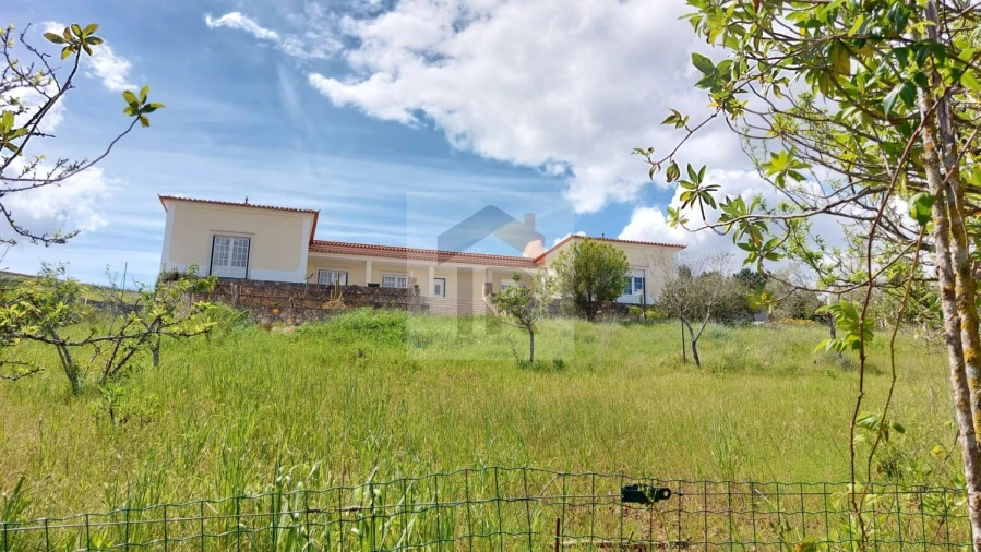 Moradia T6 para Venda em Alvorninha Foto 19