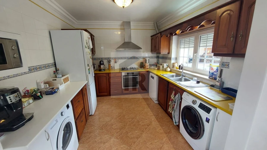 Moradia T6 para Venda em Alvorninha Foto 51