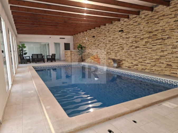 Moradia T5 para Venda em Alfeizerão Foto 8