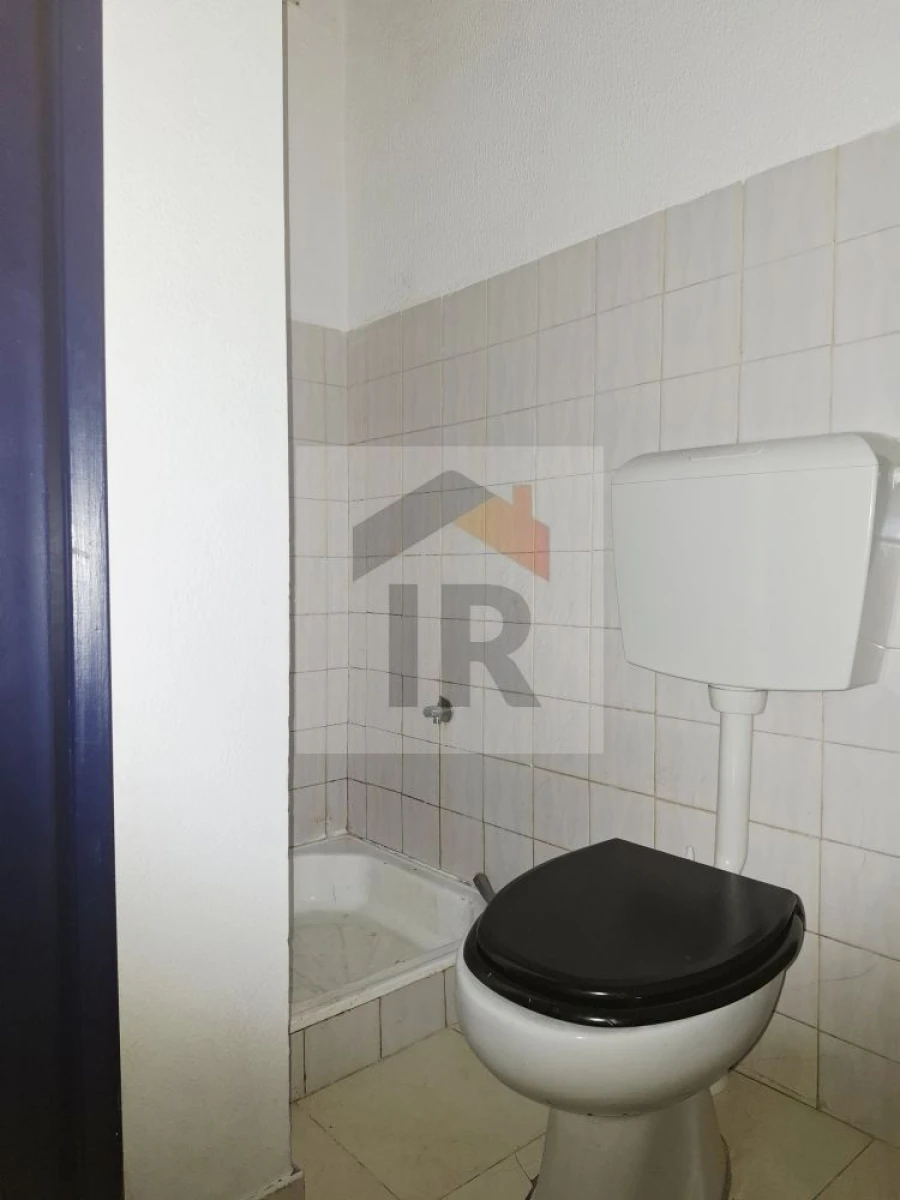 Loja para Arrendamento em Caldas da Rainha - Santo Onofre e Serra do Bouro Foto 8