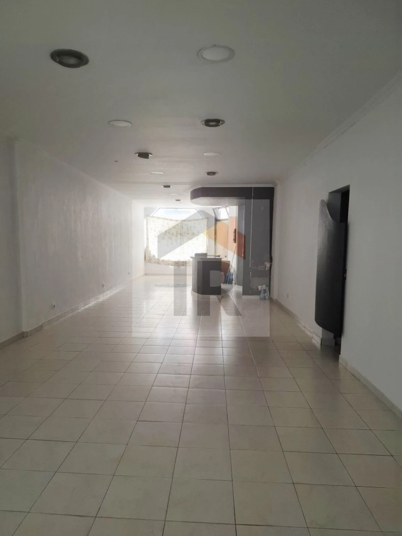 Loja para Arrendamento em Caldas da Rainha - Santo Onofre e Serra do Bouro Foto 12