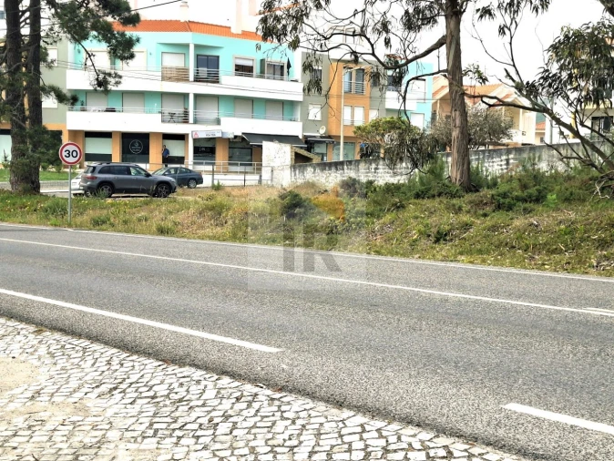 Terreno para Venda em Foz do Arelho Foto 11