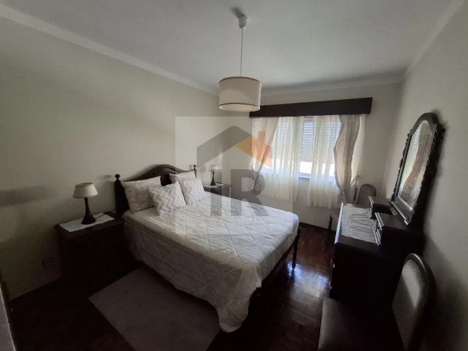 Moradia T3 para Venda em Atouguia da Baleia Foto 14