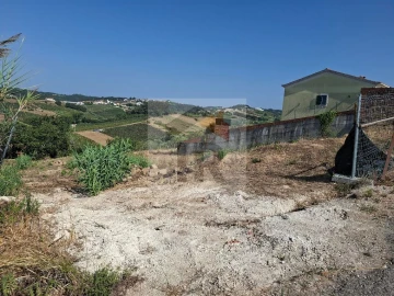 Terreno para Venda em Alvorninha