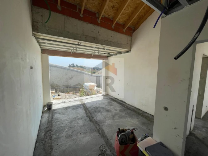 Moradia T2 para Venda em Alvorninha Foto 14