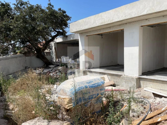 Moradia T2 para Venda em Alvorninha Foto 6