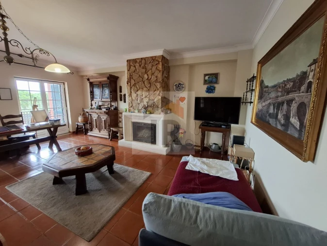 Moradia T5 para Venda em Caldas da Rainha - Santo Onofre e Serra do Bouro Foto 10