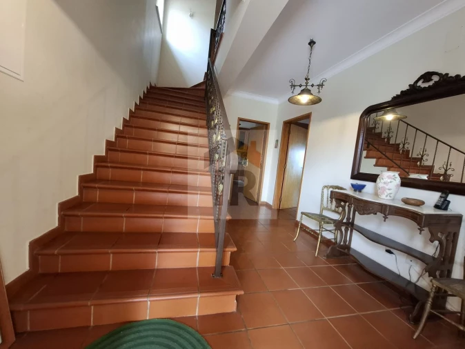 Moradia T5 para Venda em Caldas da Rainha - Santo Onofre e Serra do Bouro Foto 7