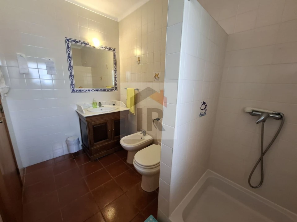 Moradia T5 para Venda em Caldas da Rainha - Santo Onofre e Serra do Bouro Foto 16