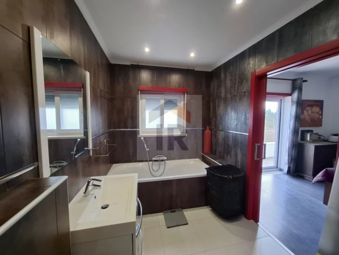 Moradia T3 para Venda em Nossa Senhora do Pópulo, Coto e São Gregório Foto 17