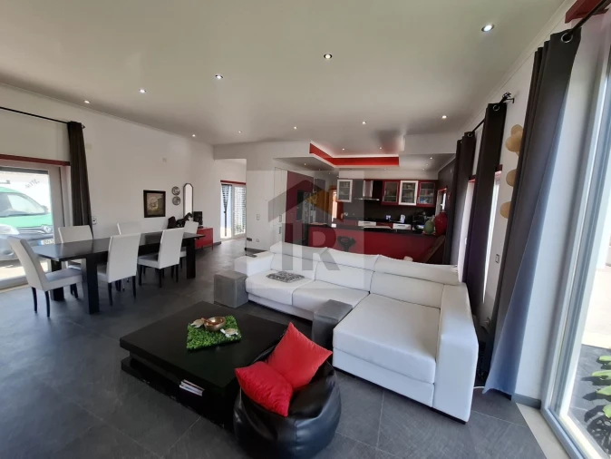 Moradia T3 para Venda em Nossa Senhora do Pópulo, Coto e São Gregório Foto 6