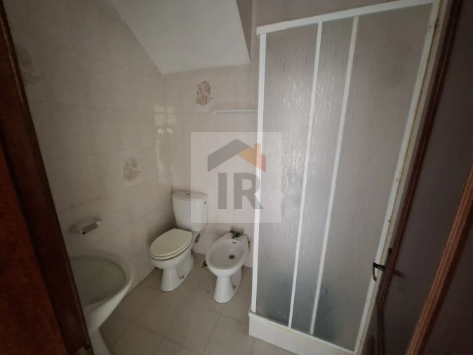 Moradia T3 para Venda em A dos Negros Foto 17