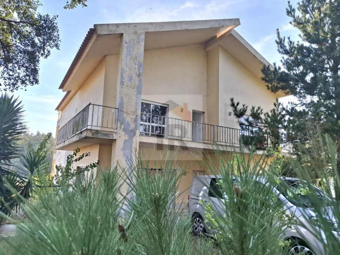 Moradia T3 para Venda em A dos Negros Foto 3