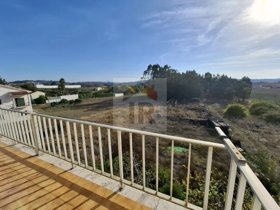 Moradia T3 para Venda em A dos Negros Foto 23