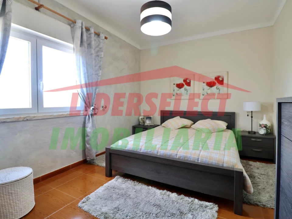 Moradia T4 para Venda em A dos Cunhados e Maceira Foto 29