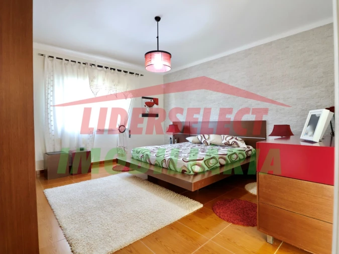 Moradia T4 para Venda em A dos Cunhados e Maceira Foto 18