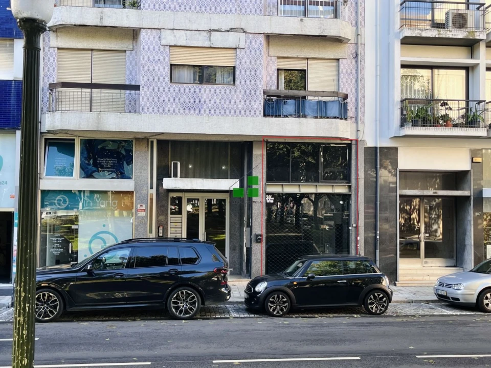 Loja para Arrendamento em Bonfim Foto 1