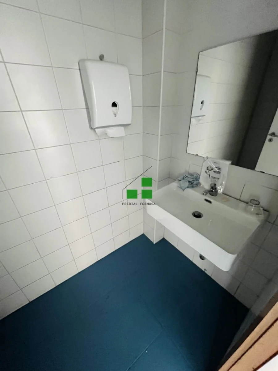 Loja para Arrendamento em Matosinhos e Leça da Palmeira Foto 9